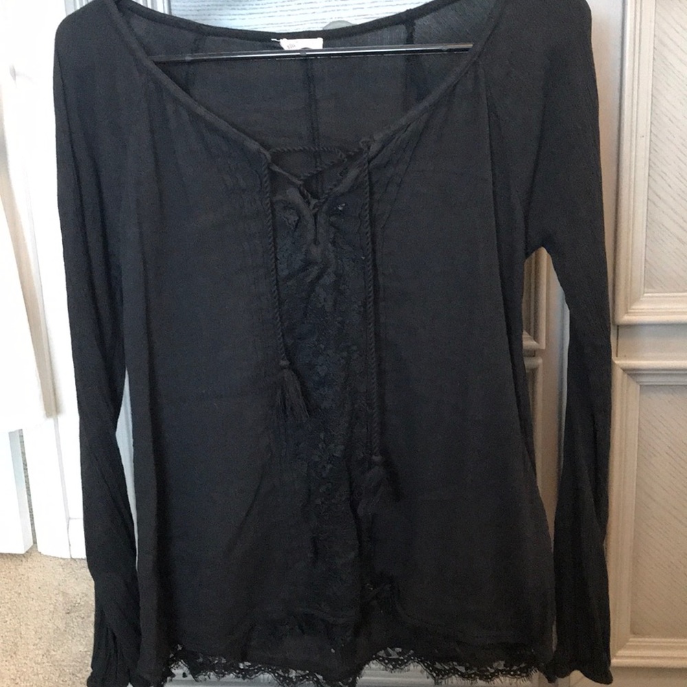 Black Hollister top